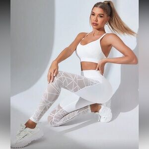 Women's White Geometric Mesh Leggings